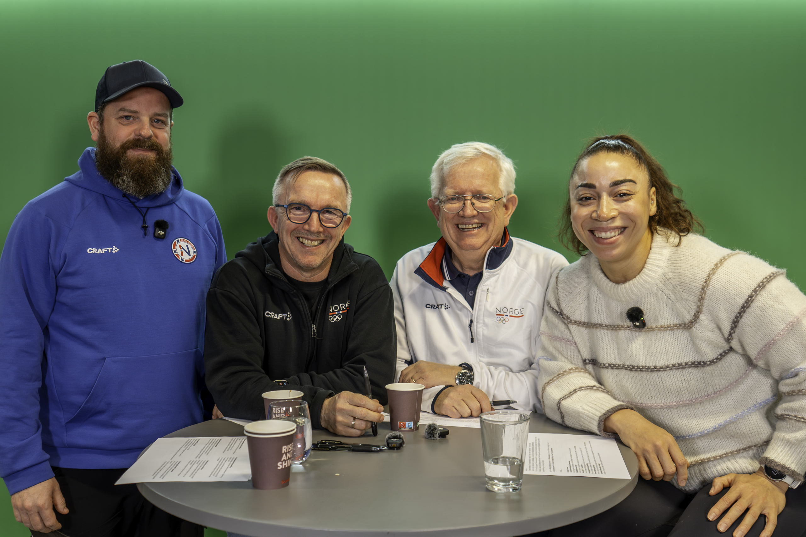 Sindre Madsgaard (fra v), Morten Bråten, Øivind Sørvald og Solfrid Koanda er deltakerne i Olympiapodden. (Foto: Kamilla Fausa, BRIK).