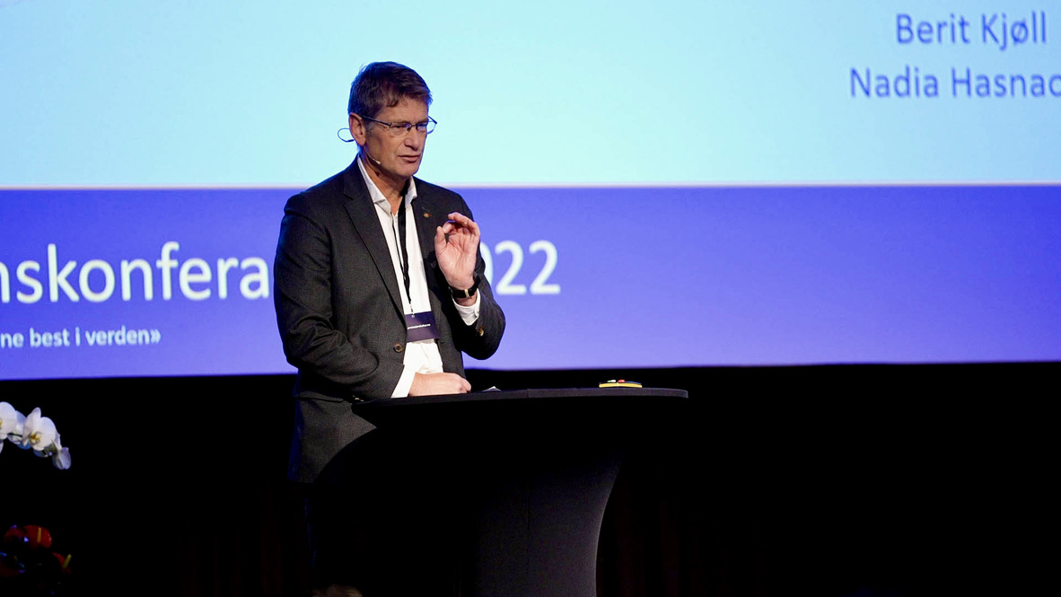 Tore Øvrebø åpnet den fysiske heldagen under årets Prestasjonskonferanse. Foto: Bertin Holme Flatebø / BRIK
